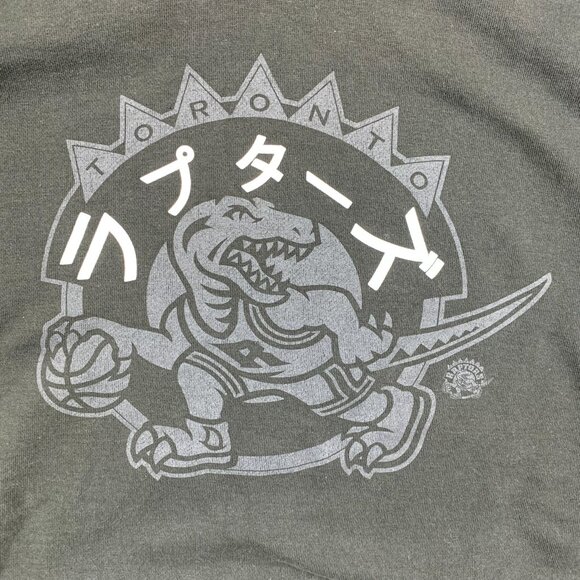 Mitchell & Ness Toronto Raptors Mens Sweater XL Black Hoodie Basketball Japanese - Picture 2 of 8